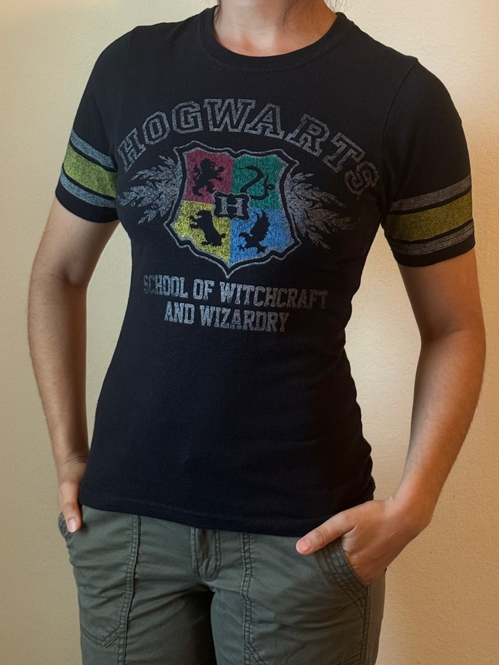 Hogwarts Black Women’s T-Shirt - School of Witchcraft and Wizardry Harry Potter